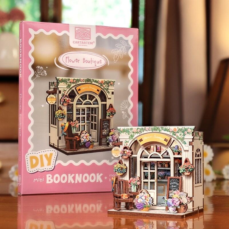 Flower Boutique - DIY Mini Book Nook